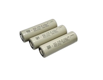 Акумулятор Molicel INR21700-P45B 4500mAh 45A 2024 рік оригінал Li-ion 21700 (molicelp45b) molicelp45b фото